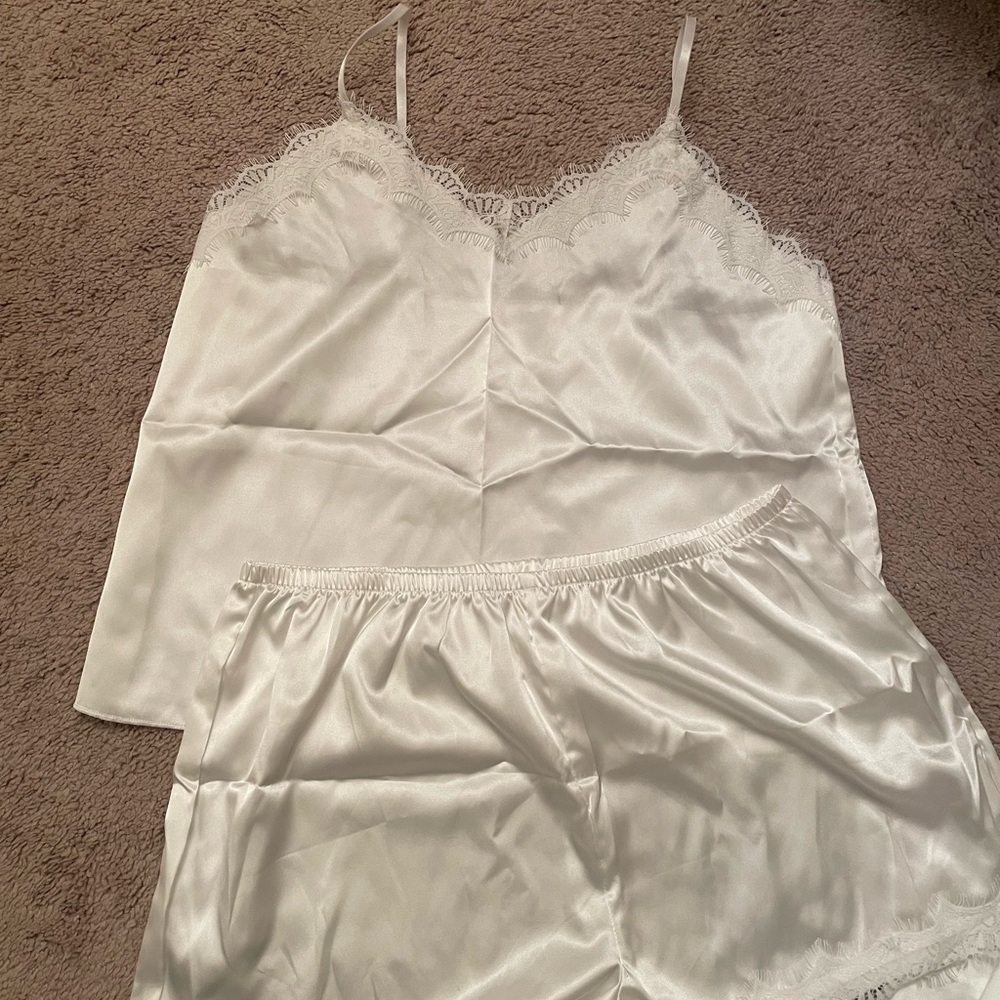 Bridal White Lace Trim Sleepwear Set
